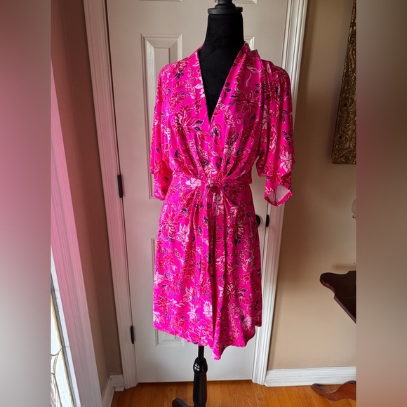 Lilly Pulitzer Wisteria v-Neck Elbow Sleeve Mini Dress NWT - Picture 7 of 14